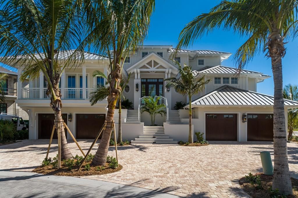 For Sale: $14,800,000 (5 beds, 4 baths, 5741 Square Feet)