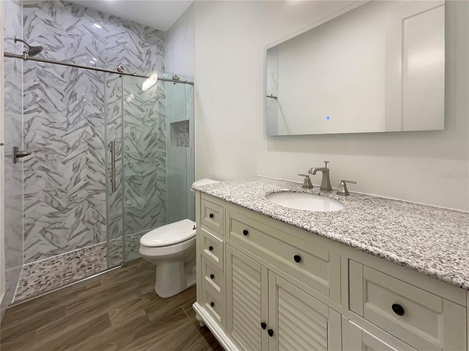 Active With Contract: $419,000 (3 beds, 2 baths, 1654 Square Feet)