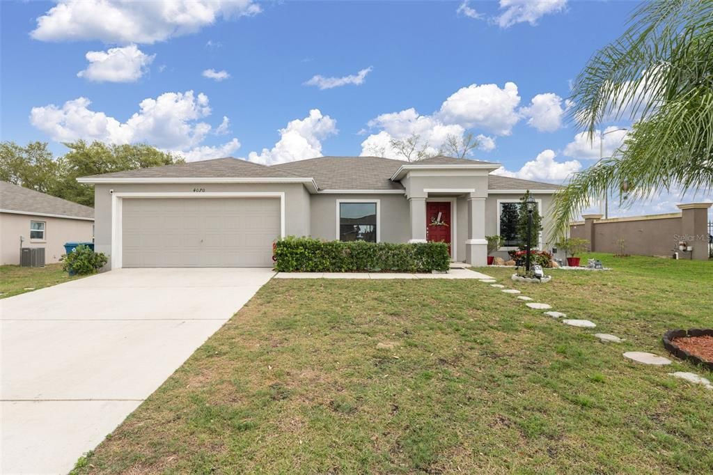 Active With Contract: $285,000 (4 beds, 2 baths, 1840 Square Feet)