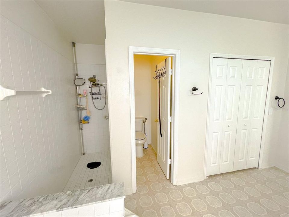 Недавно арендовано: $3,200 (4 спален, 2 ванн, 2401 Квадратных фут)
