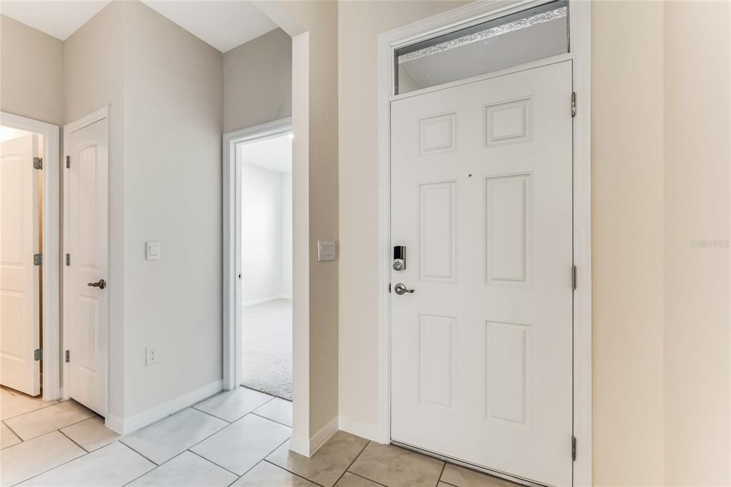 Active With Contract: $2,550 (3 beds, 2 baths, 1722 Square Feet)