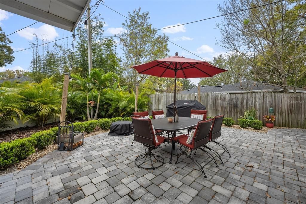 Recently Sold: $569,000 (2 beds, 2 baths, 1092 Square Feet)