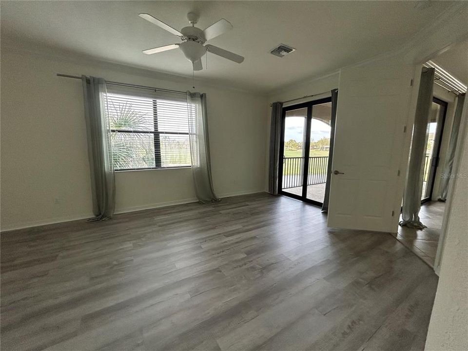 Active With Contract: $3,500 (3 beds, 2 baths, 2108 Square Feet)