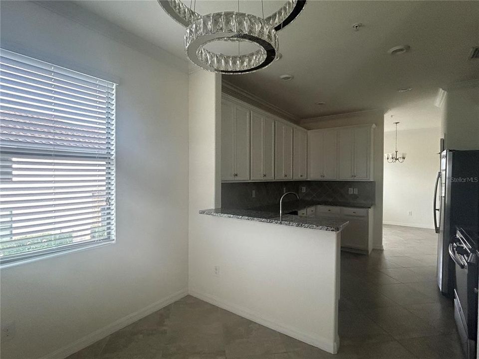 Active With Contract: $3,500 (3 beds, 2 baths, 2108 Square Feet)