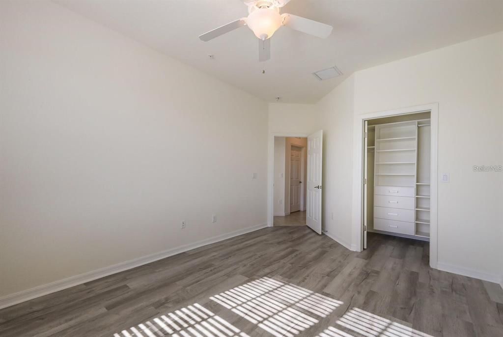 Active With Contract: $3,500 (3 beds, 2 baths, 2108 Square Feet)