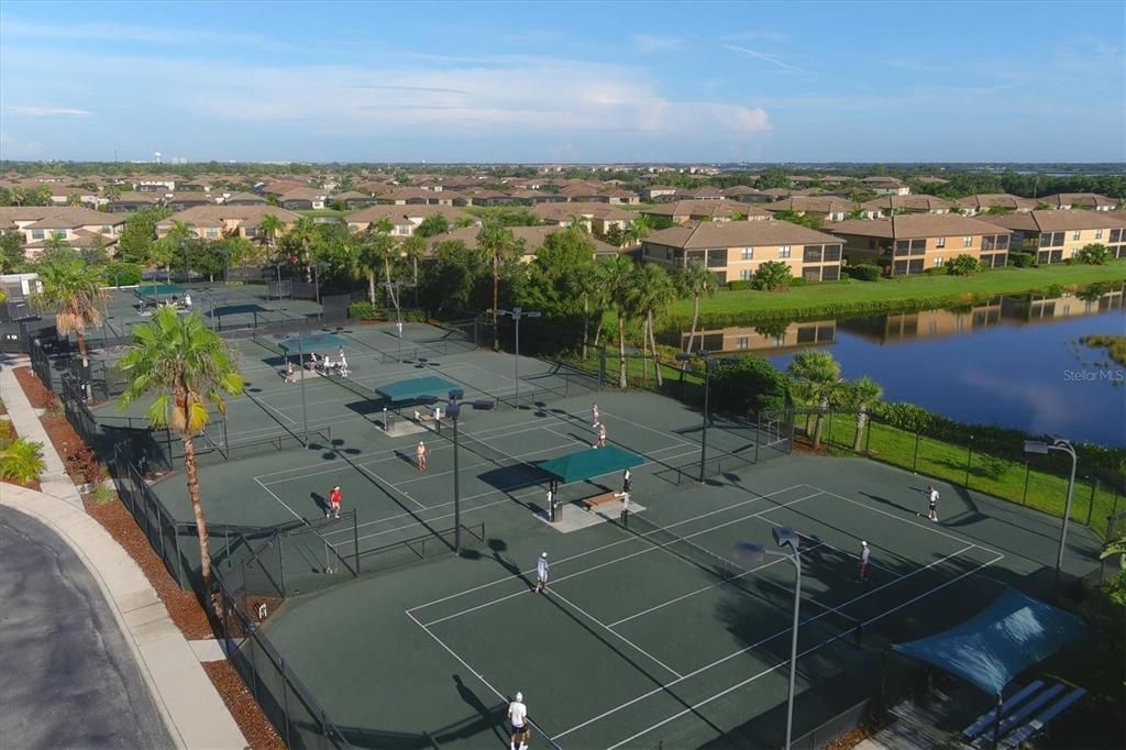 Active With Contract: $498,500 (3 beds, 2 baths, 1786 Square Feet)