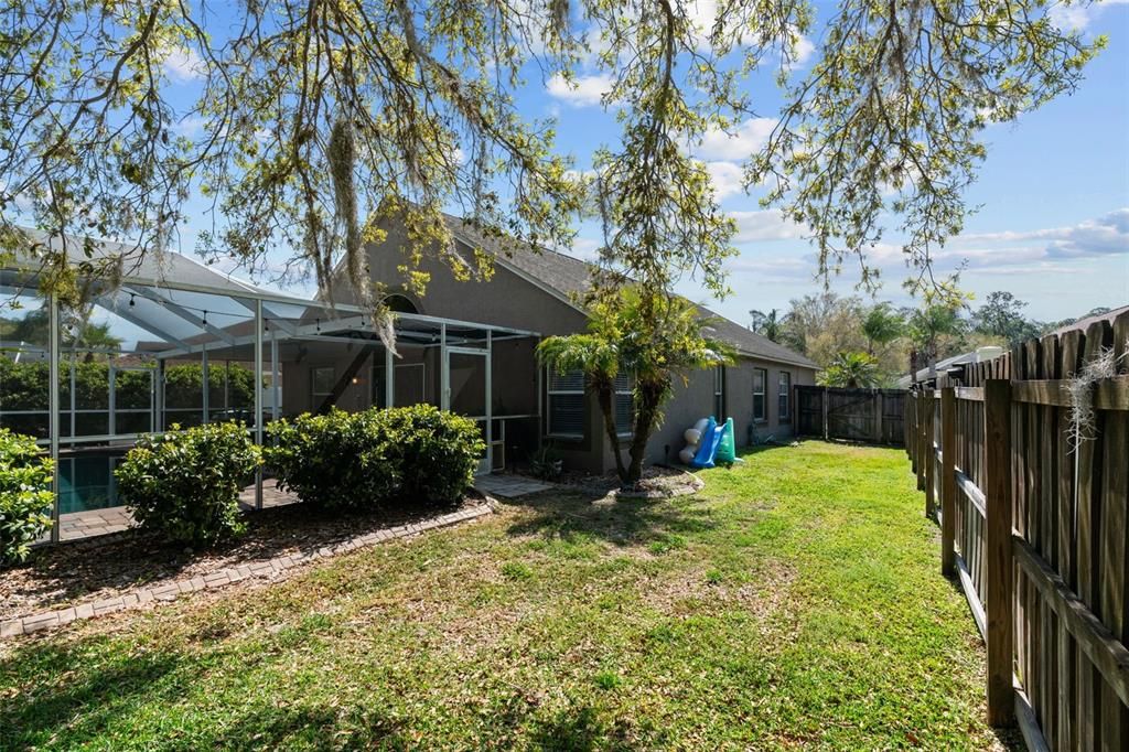 Recently Sold: $599,000 (3 beds, 2 baths, 1860 Square Feet)