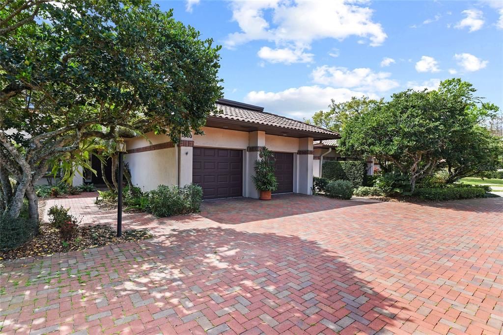 Recently Sold: $699,000 (3 beds, 2 baths, 2676 Square Feet)