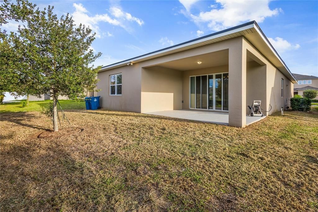 Active With Contract: $2,150 (4 beds, 2 baths, 2010 Square Feet)