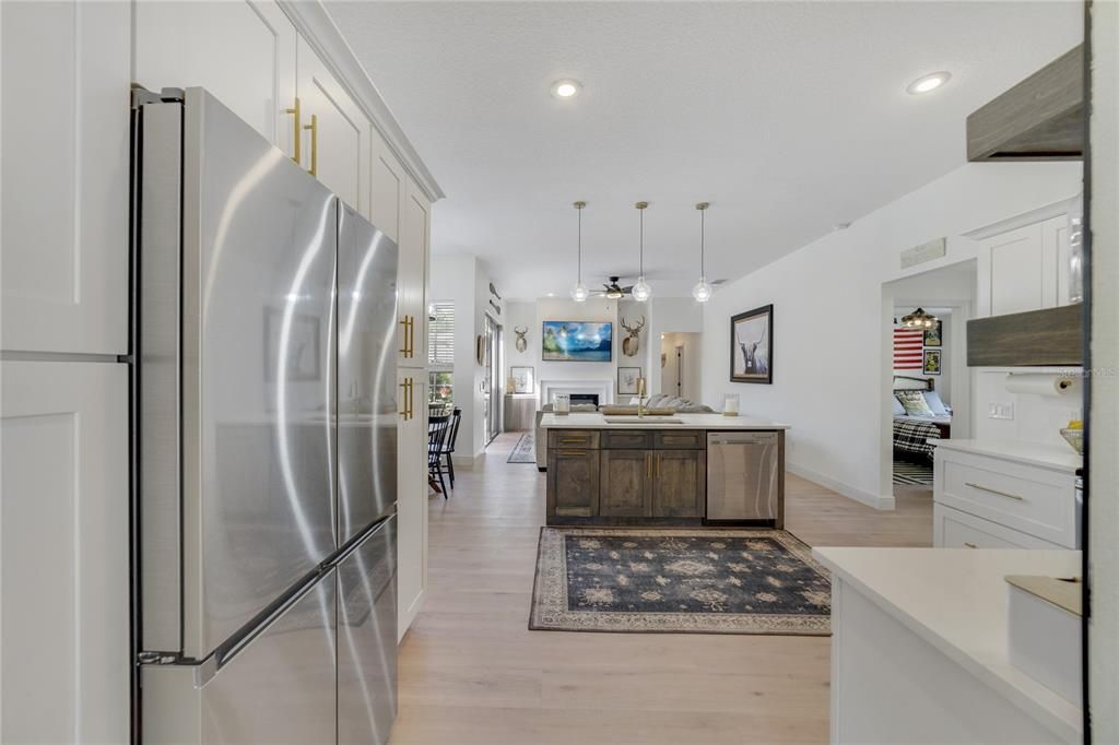 Active With Contract: $695,000 (4 beds, 3 baths, 2361 Square Feet)