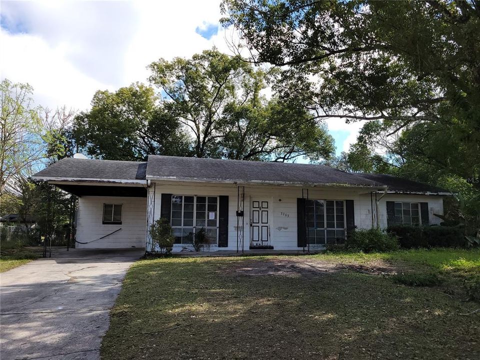 Recently Sold: $190,000 (3 beds, 1 baths, 1440 Square Feet)