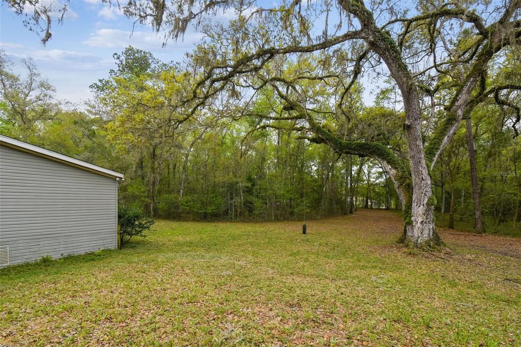 Vendido Recientemente: $445,000 (3 camas, 2 baños, 1985 Pies cuadrados)