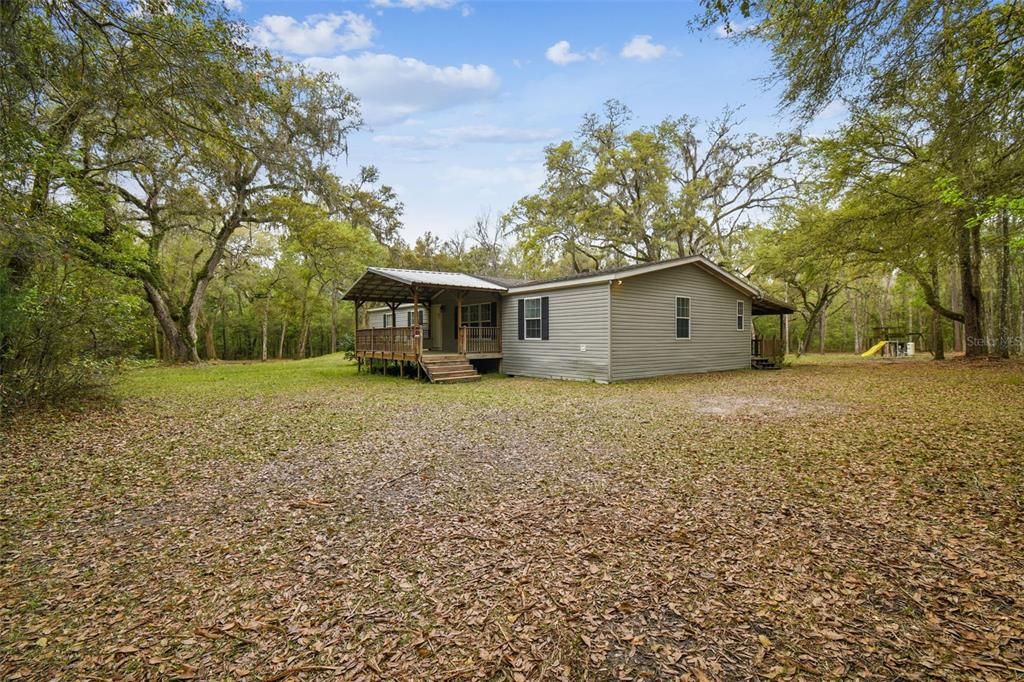 Vendido Recientemente: $445,000 (3 camas, 2 baños, 1985 Pies cuadrados)