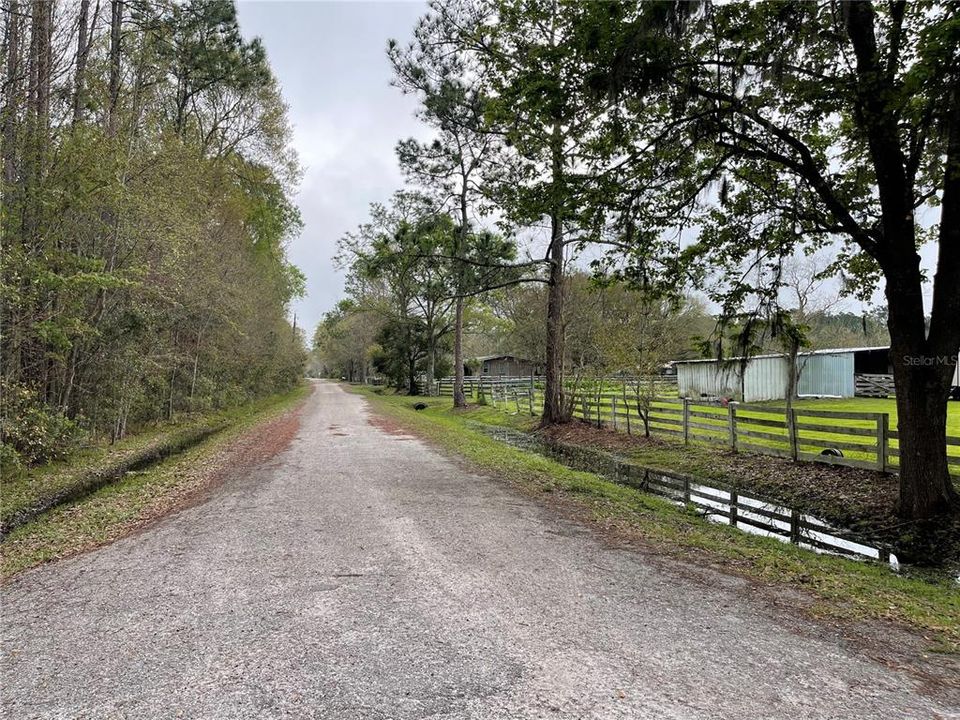 Vendido Recientemente: $50,000 (2.68 acres)