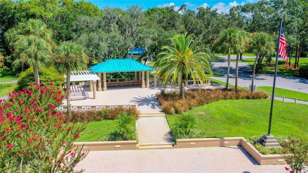 Recently Sold: $825,000 (5 beds, 3 baths, 2939 Square Feet)