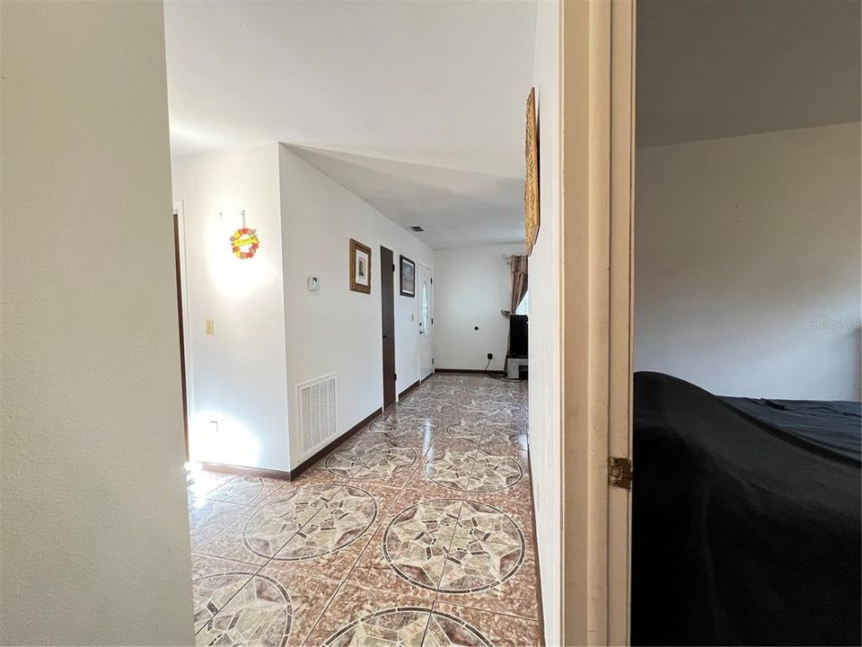 En Venta: $290,000 (3 camas, 1 baños, 1056 Pies cuadrados)