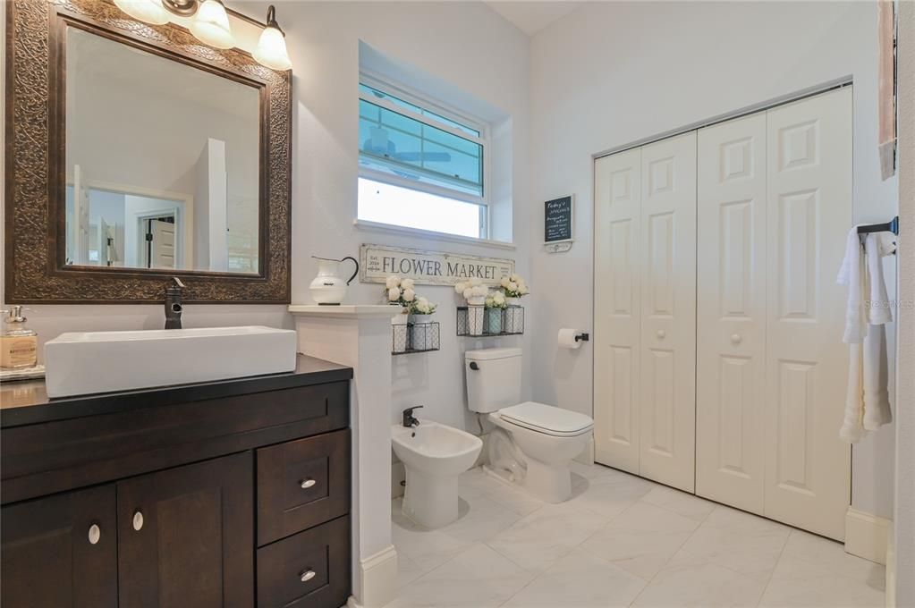 Recently Sold: $1,299,000 (3 beds, 2 baths, 1845 Square Feet)