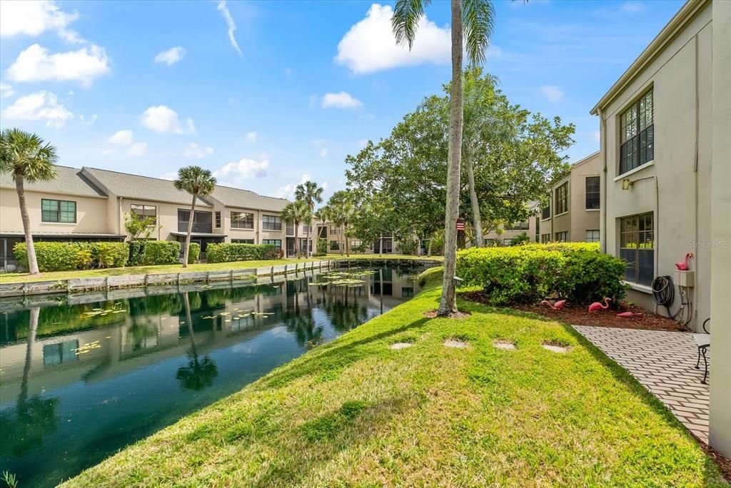 Recently Sold: $305,000 (2 beds, 2 baths, 1185 Square Feet)