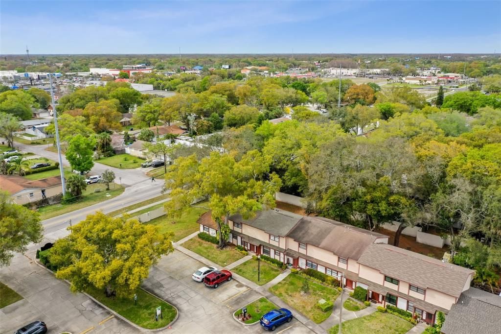 Active With Contract: $230,000 (2 beds, 2 baths, 1092 Square Feet)