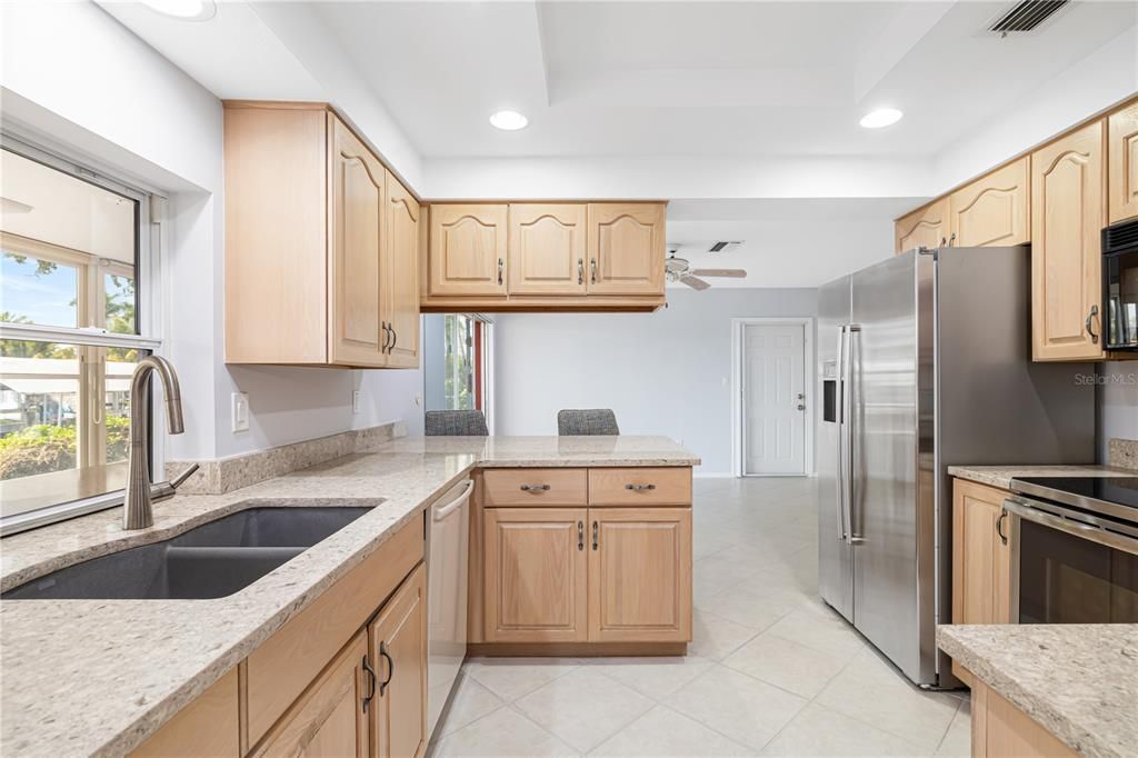 Active With Contract: $849,000 (3 beds, 2 baths, 1869 Square Feet)