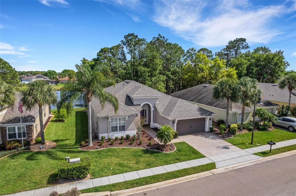 最近售出: $579,900 (3 贝兹, 2 浴室, 2780 平方英尺)