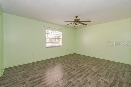 For Sale: $284,900 (2 beds, 2 baths, 1506 Square Feet)