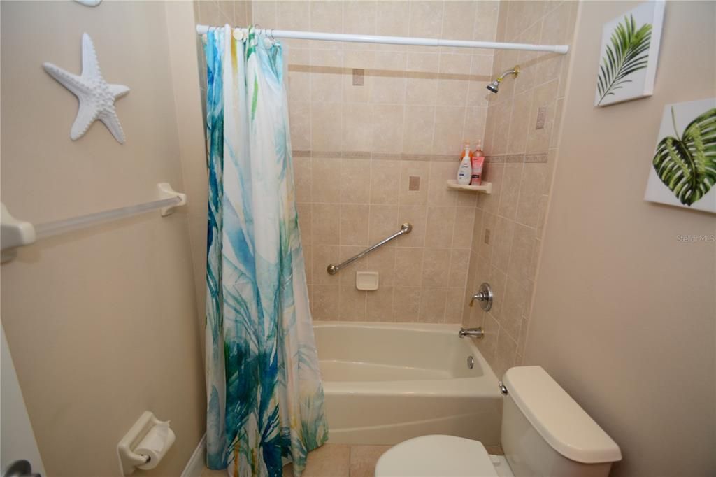 最近租的: $3,750 (3 贝兹, 2 浴室, 2116 平方英尺)