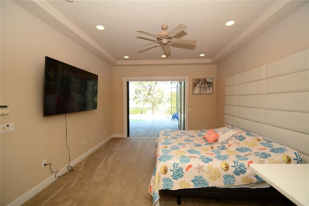 For Rent: $3,750 (3 beds, 2 baths, 2116 Square Feet)
