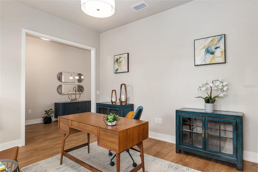 Active With Contract: $499,000 (3 beds, 2 baths, 2162 Square Feet)