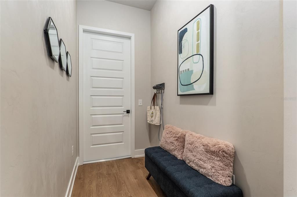 Active With Contract: $499,000 (3 beds, 2 baths, 2162 Square Feet)