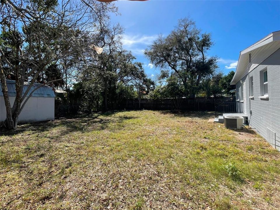 Recently Sold: $239,000 (3 beds, 1 baths, 1199 Square Feet)
