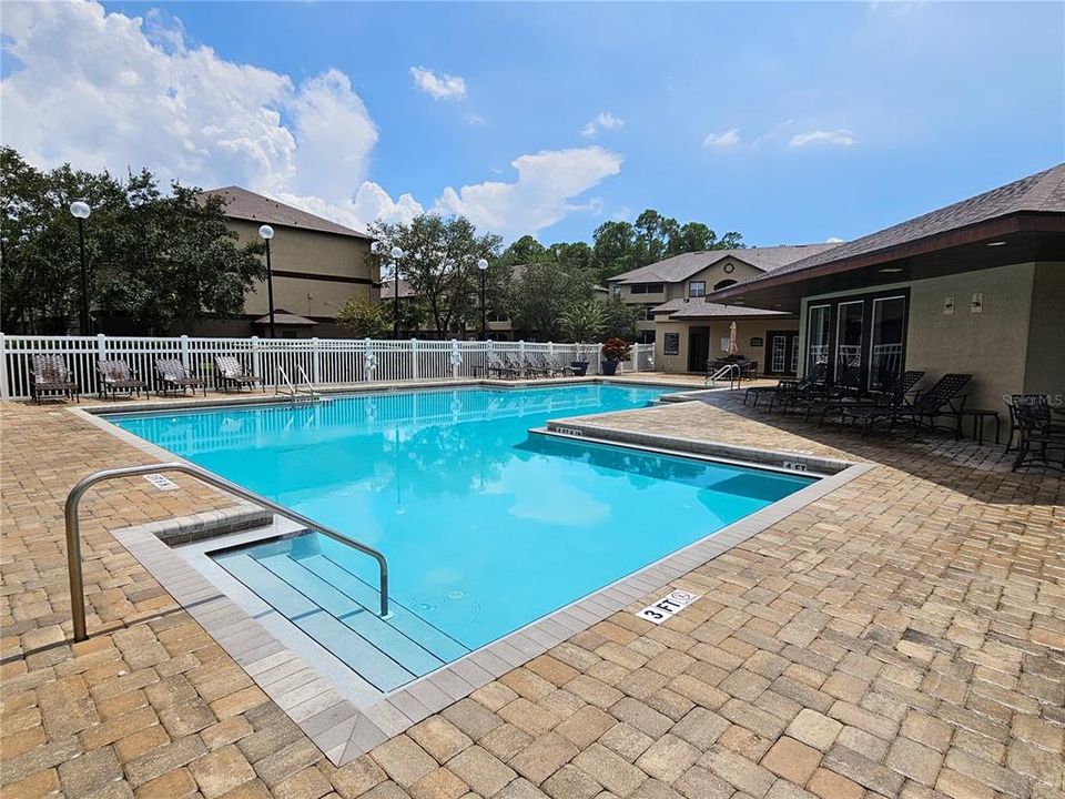 Active With Contract: $1,500 (1 beds, 1 baths, 1092 Square Feet)