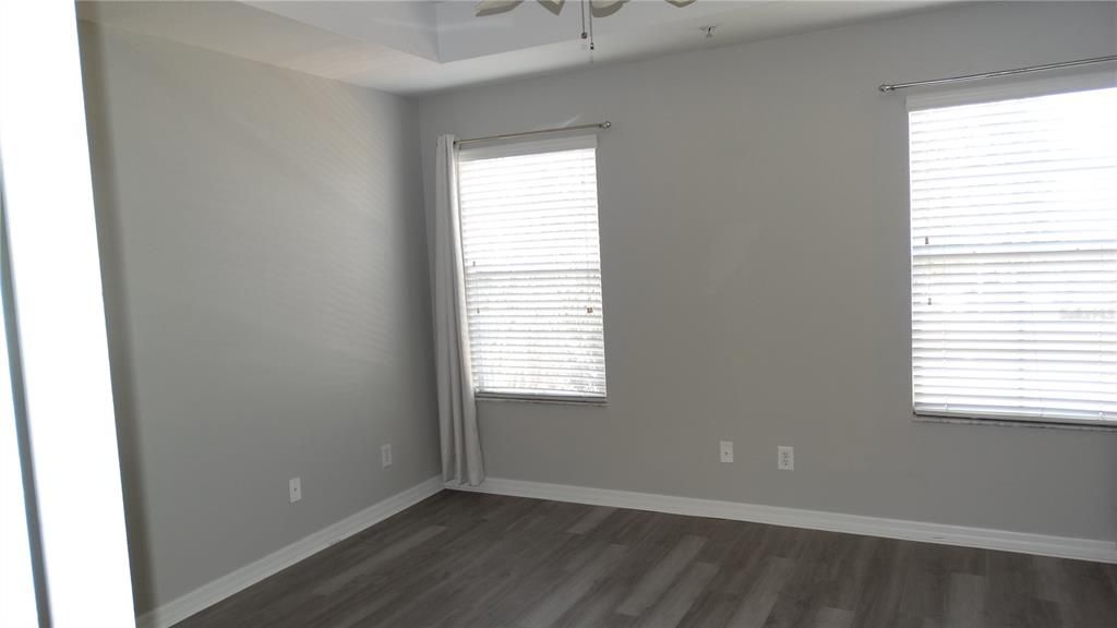 Active With Contract: $2,200 (3 beds, 2 baths, 1601 Square Feet)