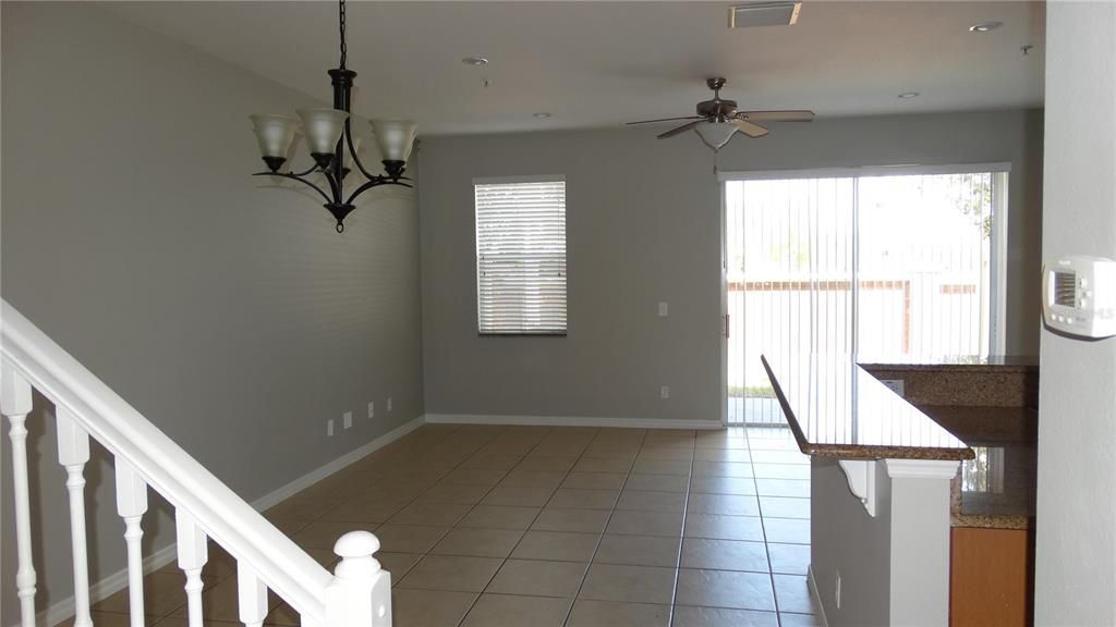 Active With Contract: $2,200 (3 beds, 2 baths, 1601 Square Feet)