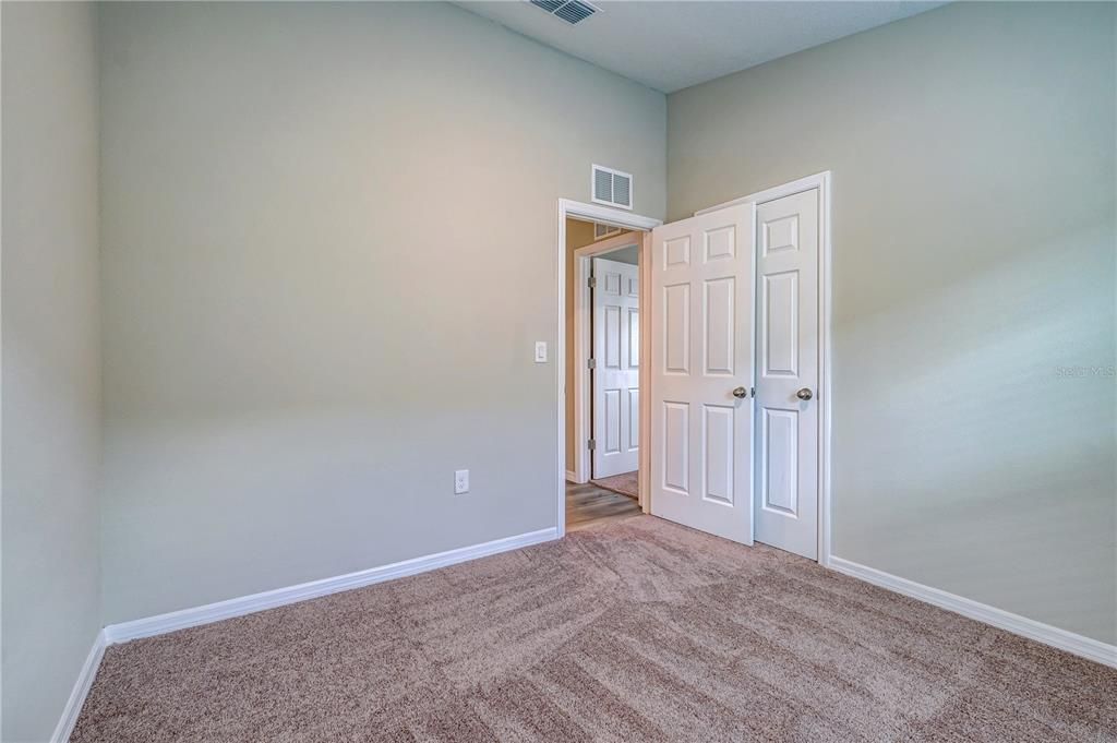 Active With Contract: $2,400 (3 beds, 2 baths, 1420 Square Feet)