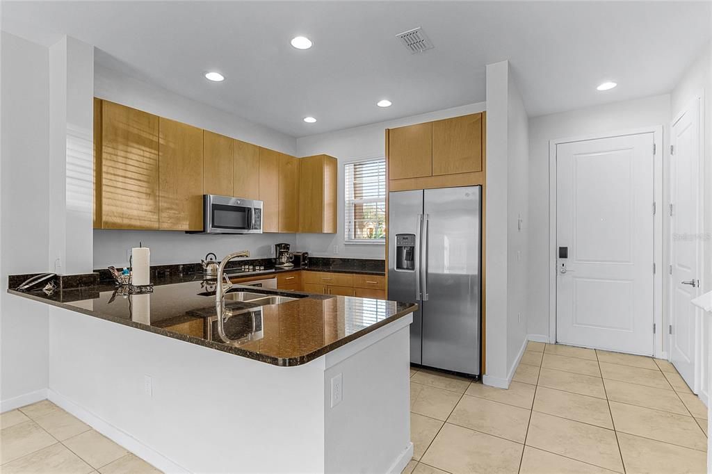 For Sale: $345,000 (2 beds, 2 baths, 1350 Square Feet)