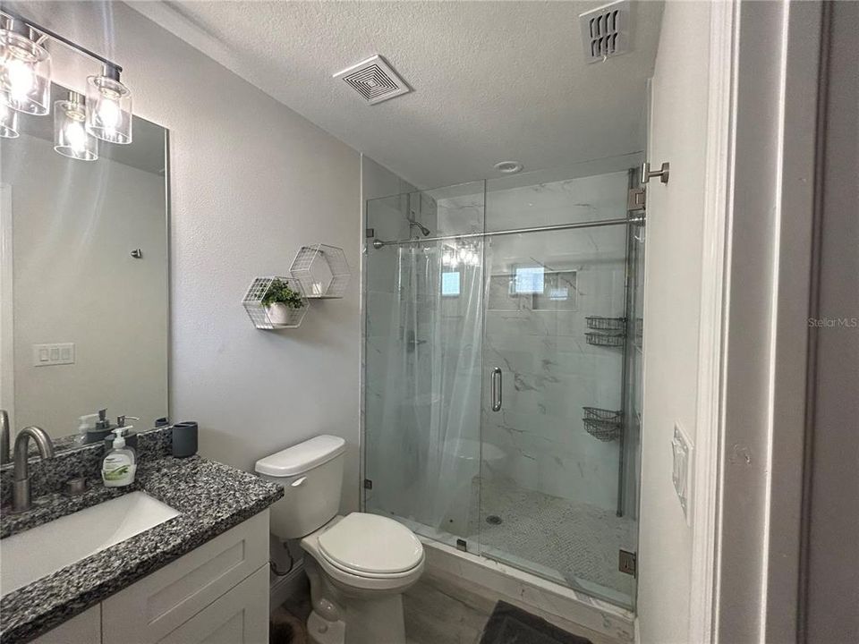 Recently Rented: $2,599 (3 beds, 2 baths, 1445 Square Feet)