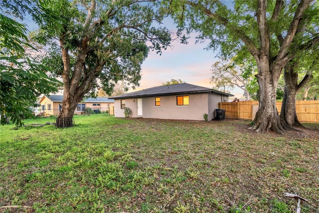 Recently Sold: $334,000 (3 beds, 2 baths, 1232 Square Feet)