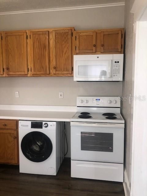 Recently Rented: $1,100 (1 beds, 1 baths, 400 Square Feet)
