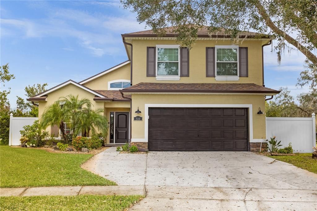 Recently Sold: $510,000 (5 beds, 3 baths, 2224 Square Feet)