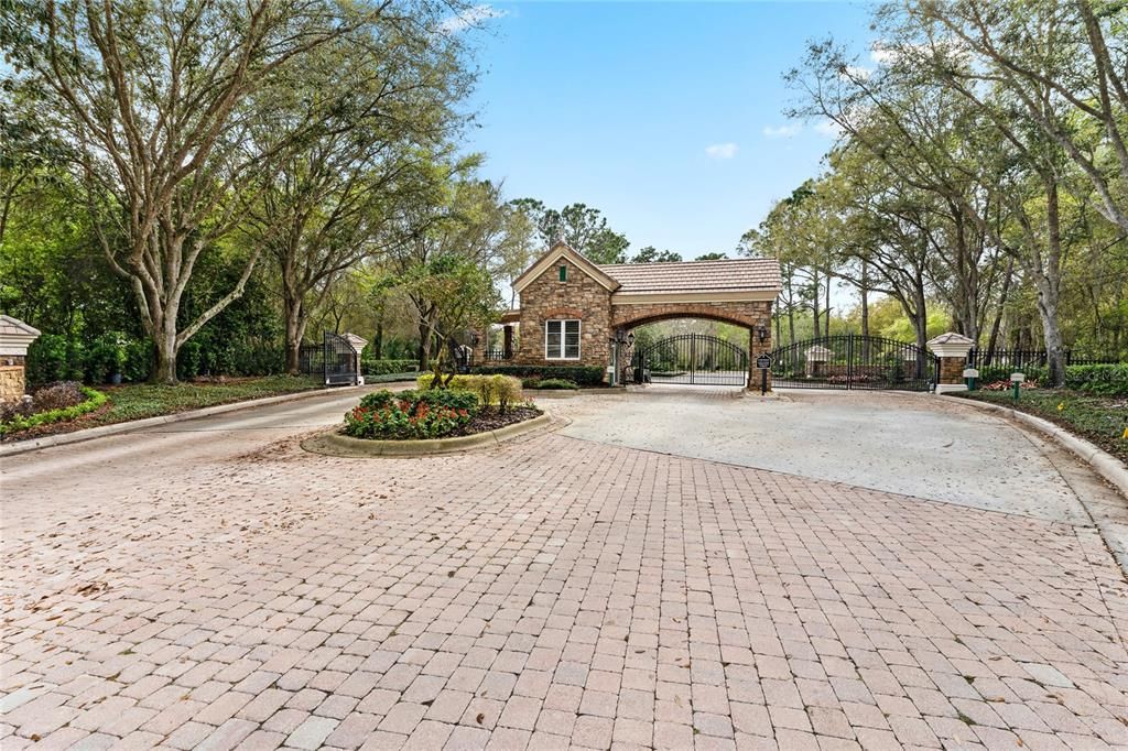 For Sale: $2,800,000 (4 beds, 4 baths, 5345 Square Feet)