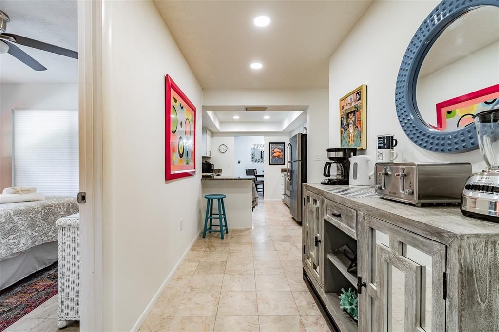 Active With Contract: $3,000 (3 beds, 2 baths, 1269 Square Feet)