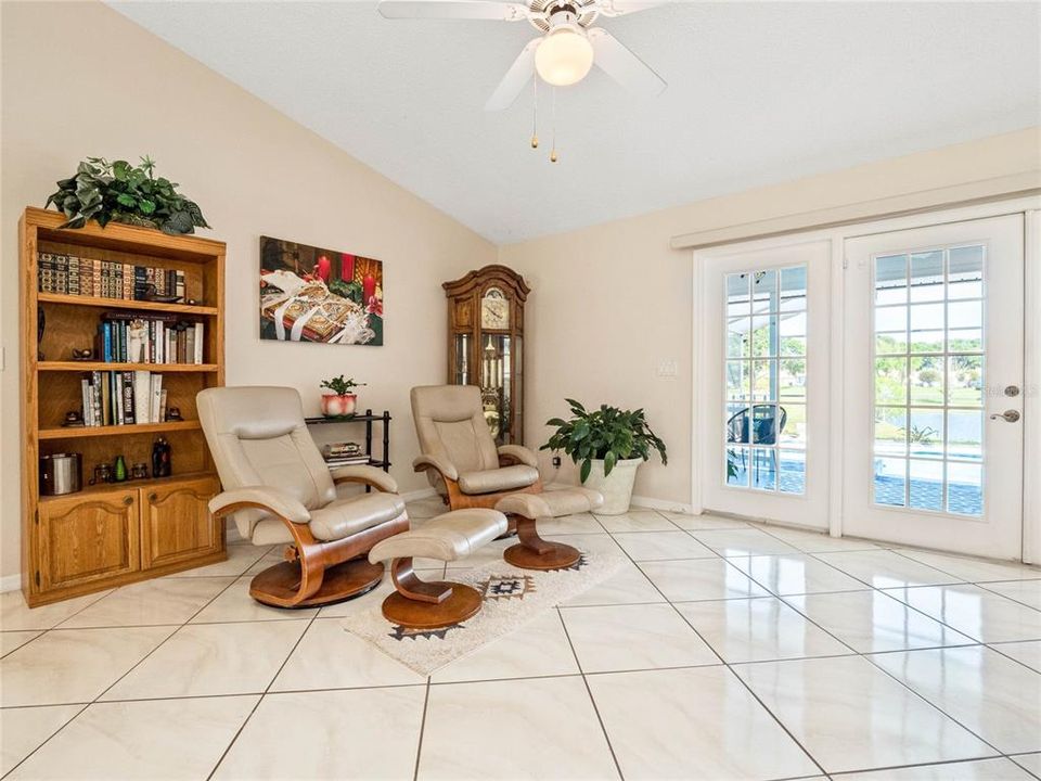 Active With Contract: $349,500 (3 beds, 2 baths, 1836 Square Feet)