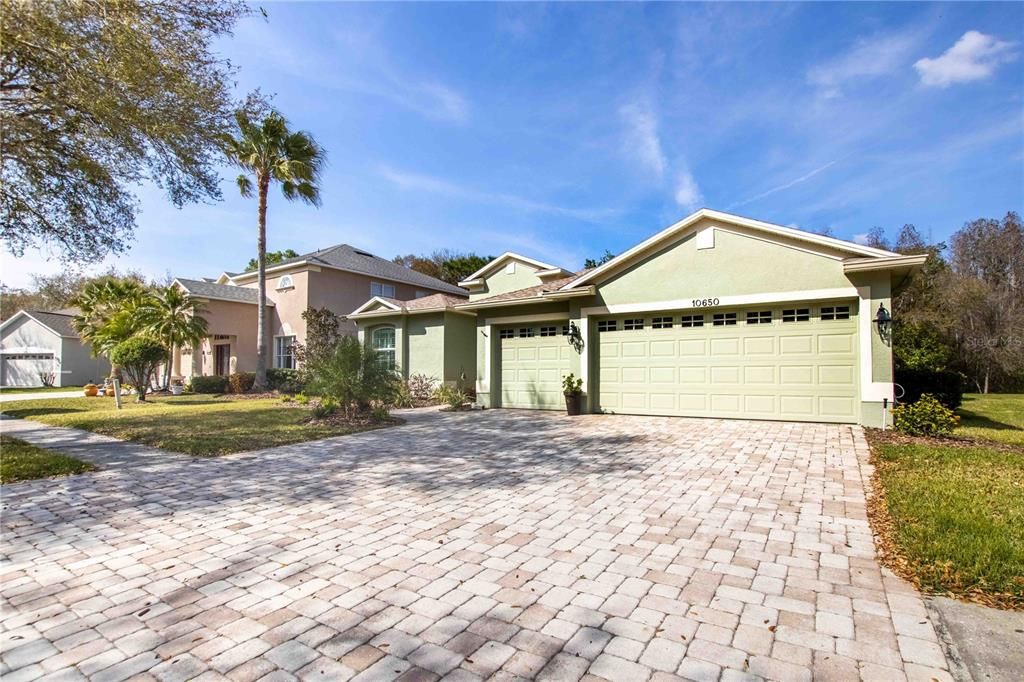 Recently Sold: $539,000 (4 beds, 3 baths, 2284 Square Feet)