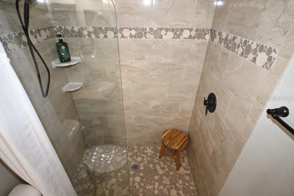Недавно арендовано: $1,750 (2 спален, 1 ванн, 936 Квадратных фут)