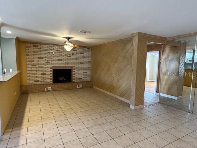 Active With Contract: $2,500 (3 beds, 2 baths, 1834 Square Feet)