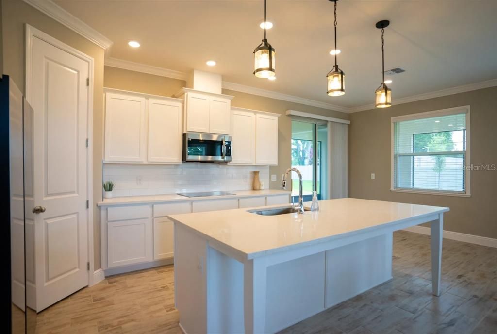 待售: $494,990 (5 贝兹, 3 浴室, 3059 平方英尺)