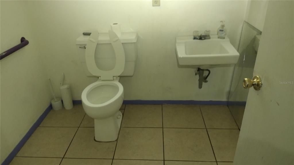 Unit A - Bathroom