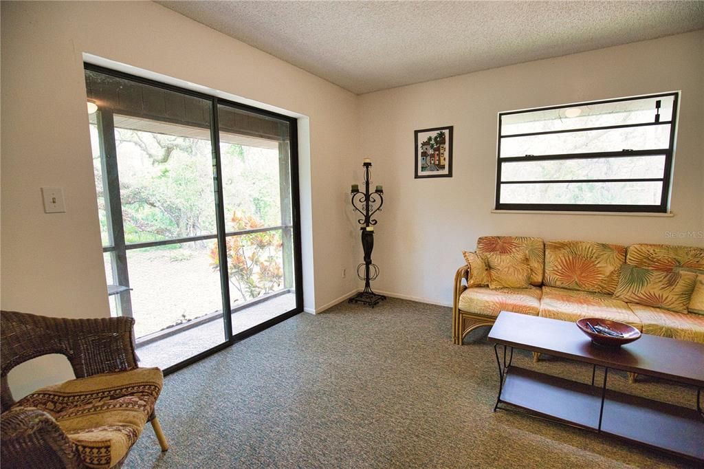 Vendido Recientemente: $510,000 (3 camas, 2 baños, 1564 Pies cuadrados)