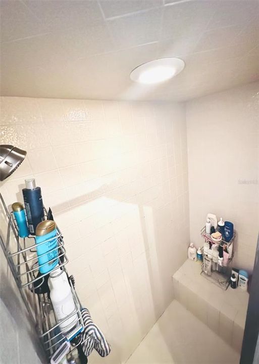 2nd floor walk in shower with seat